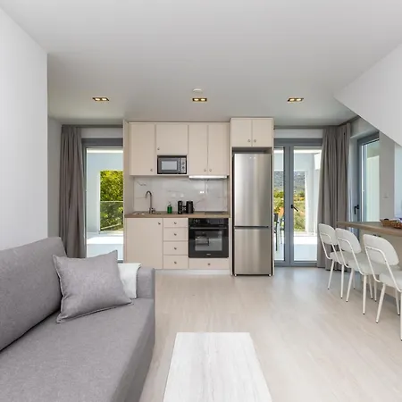 Verde Villas * Скала Потамияс